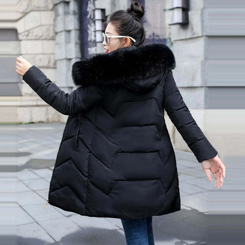 "Cozy Chic: 2023 Women's Plus Size 7XL Hooded Winter Parka with Faux Fur Collar - Warm Down Cotton Coat"