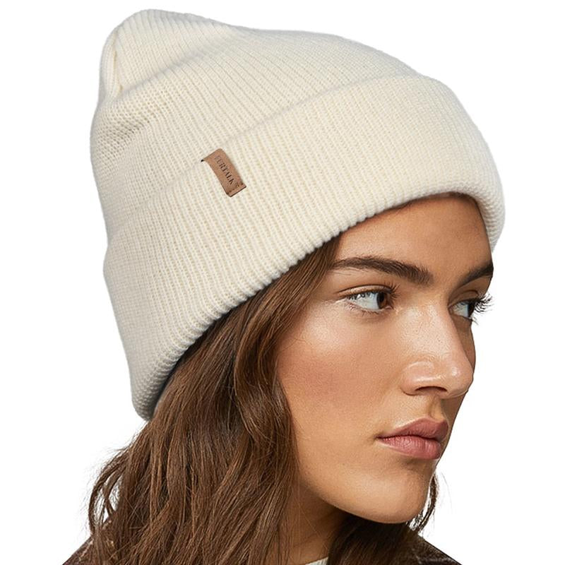 Stay cozy this winter with the FURTALK Cuffed Beanie! Perfect for everyone, this stylish knit skull cap is your new go-to for warmth on the slopes! 🧢❄️ #WinterFashion #BeanieSeason